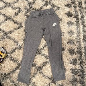 Boy’s nike grey joggers